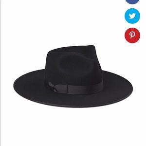 LACK OF COLOR BLACK RANCHER